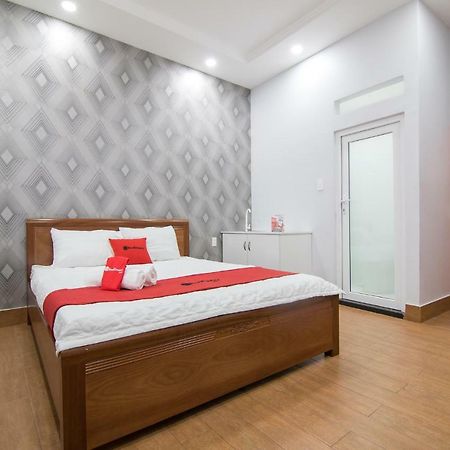 Reddoorz Plus @ Huynh Tan Phat Bandar Ho Chi Minh Luaran gambar